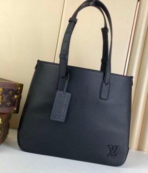 LV BAG (M44281)