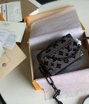LV BAG (M44480)