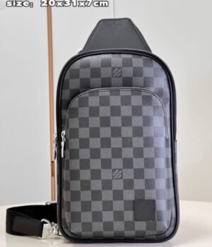 LV BAG (M45302)