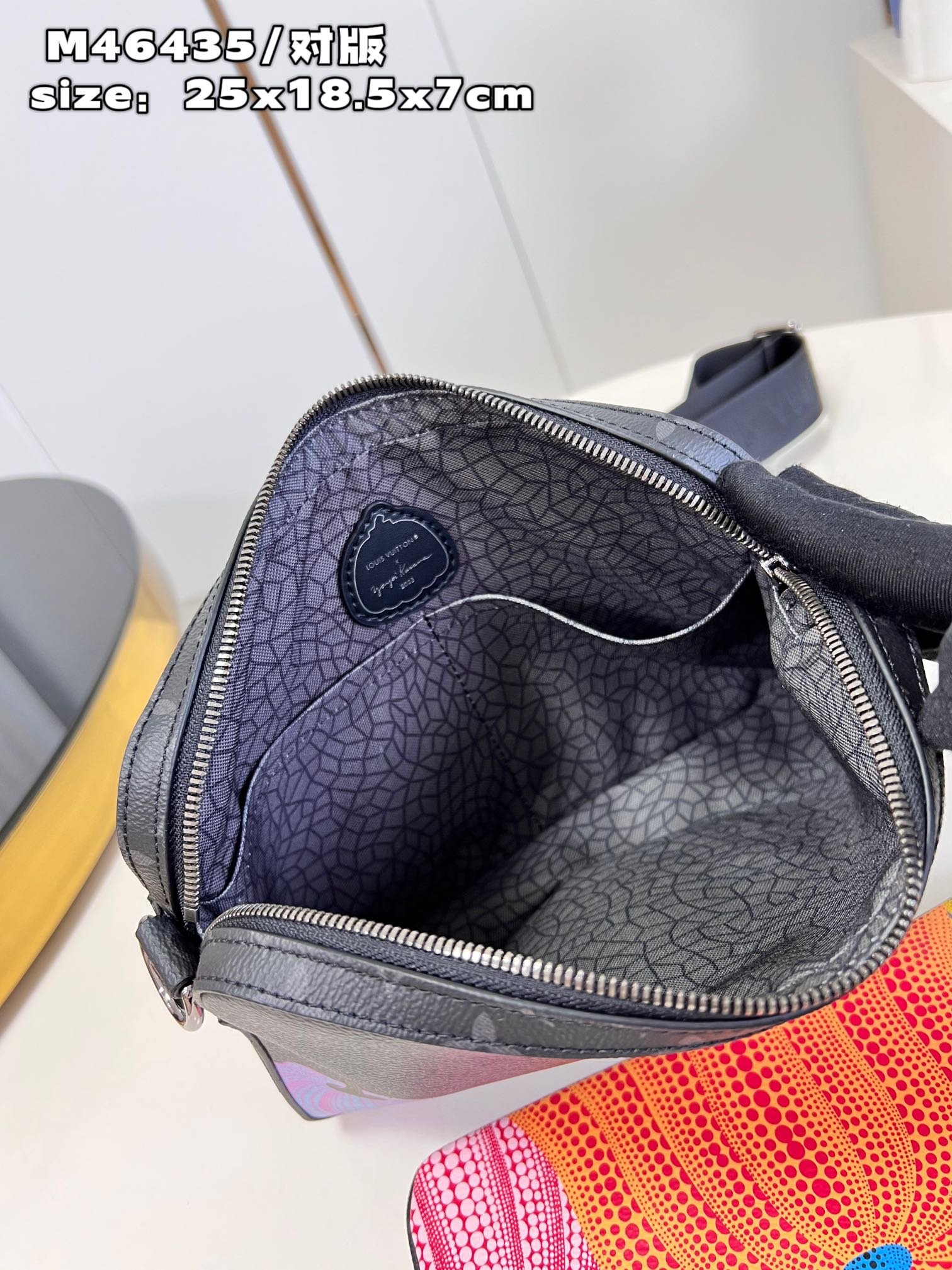 LV BAG (M46435) - Image 7