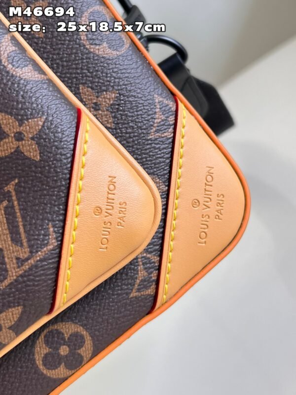 LV BAG (M46694) - Image 4
