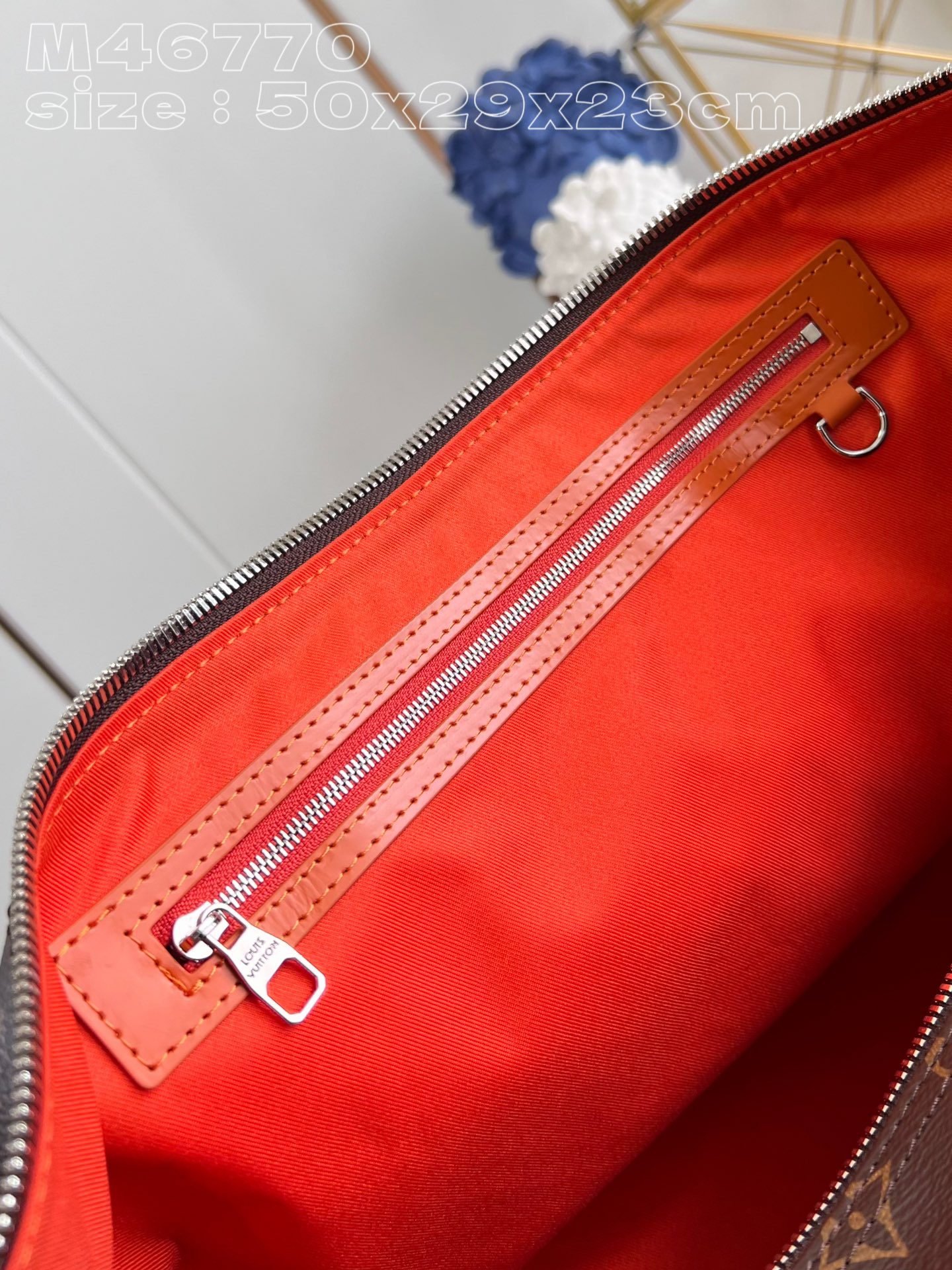 LV BAG (M46770) - Image 5