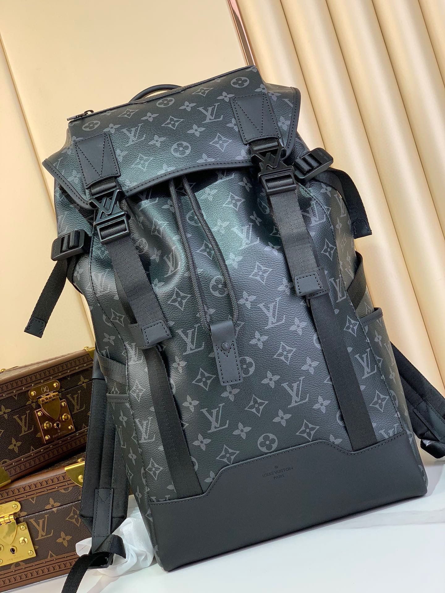 LV BAG (M46792) - Image 2