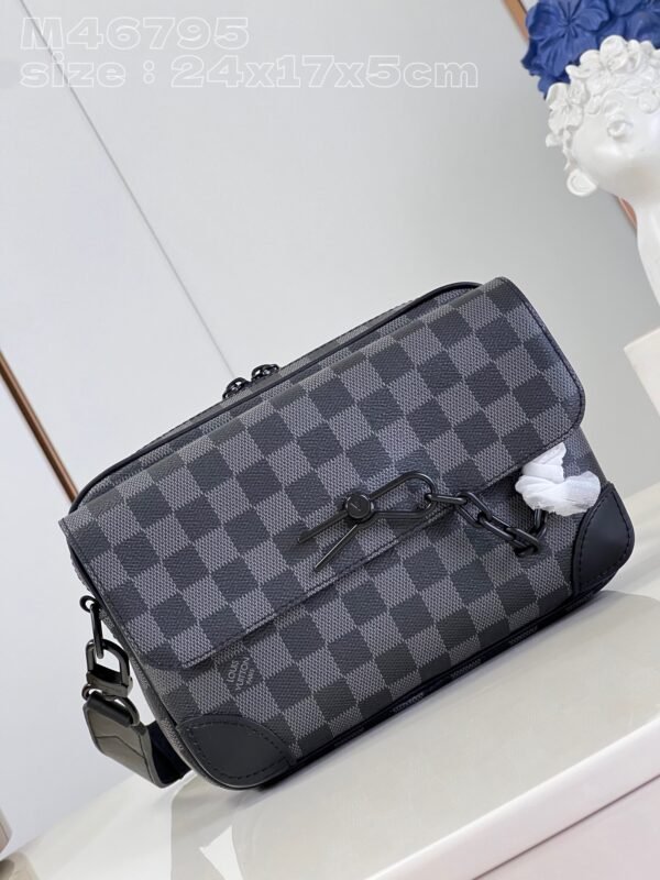 LV BAG (M46795)