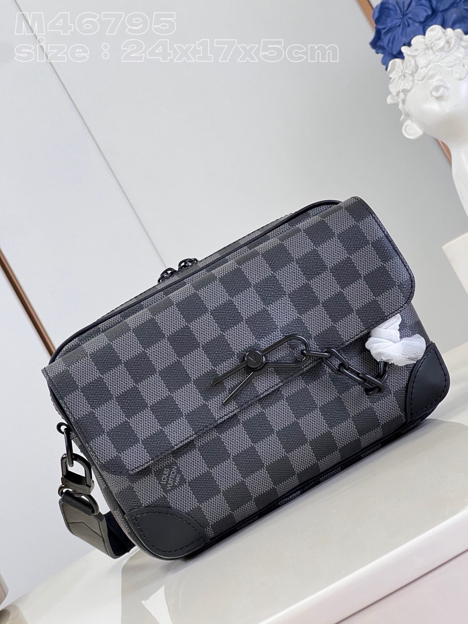 LV BAG (M46795) - Image 2