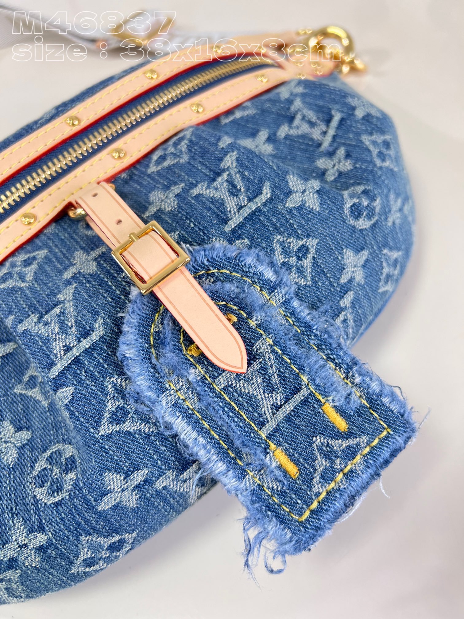 LV BAG (M46837) - Image 3