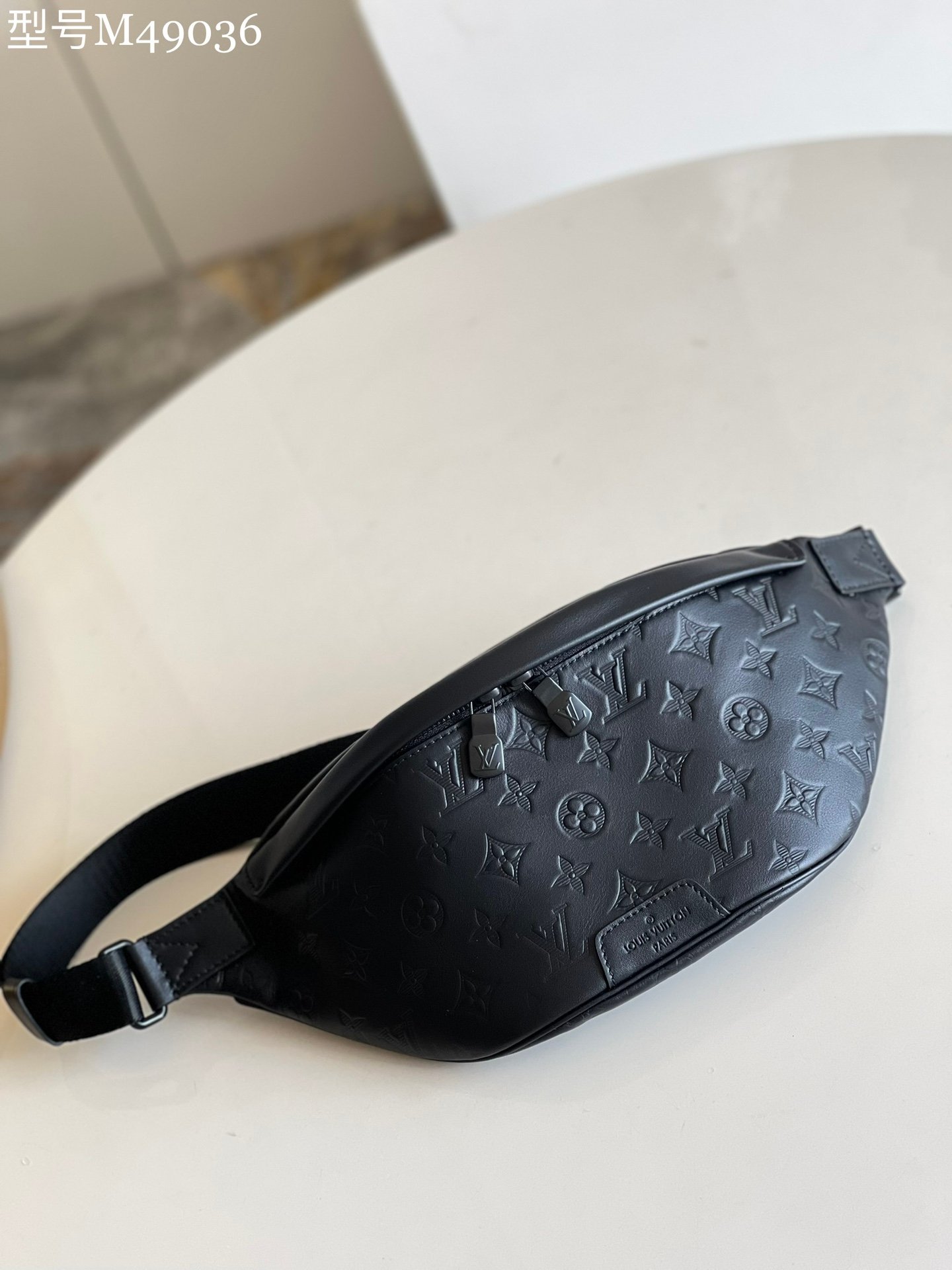 LV BAG (M49036) - Image 2