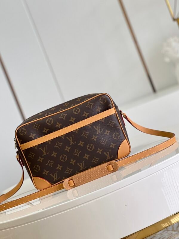 LV BAG (M51272) - Image 4