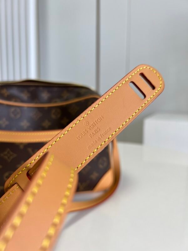 LV BAG (M51272) - Image 6