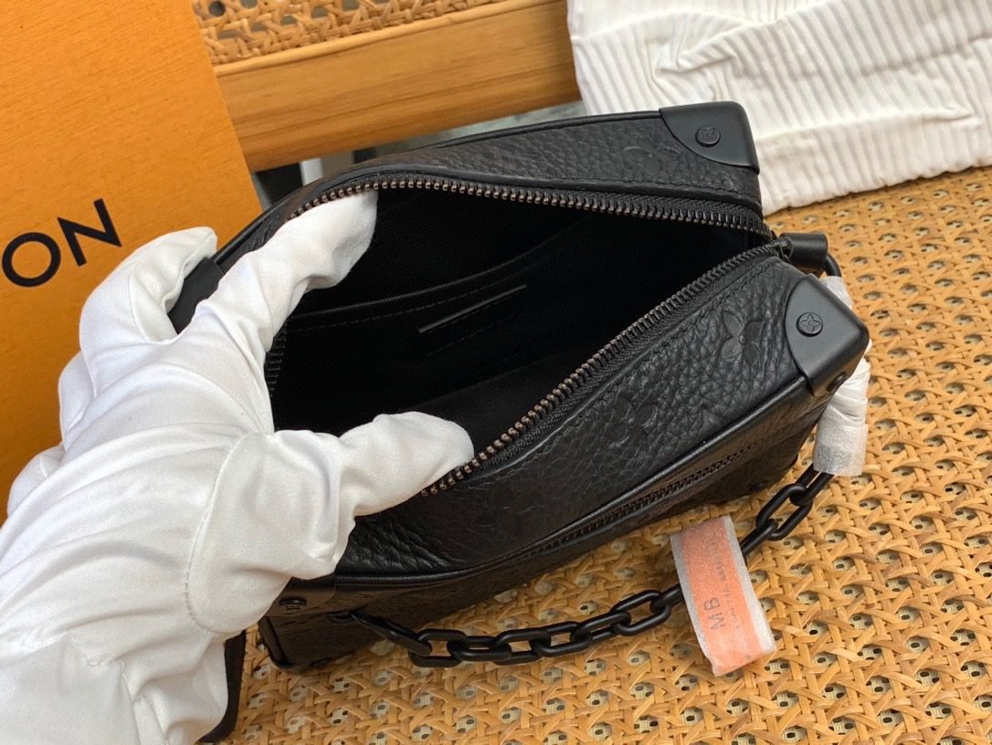 LV BAG (M55702) - Image 7