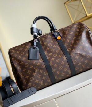 LV BAG (M56711)