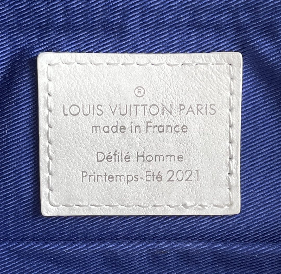 LV BAG (M56712) - Image 4
