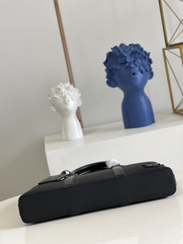 LV BAG (M57028) - Image 4
