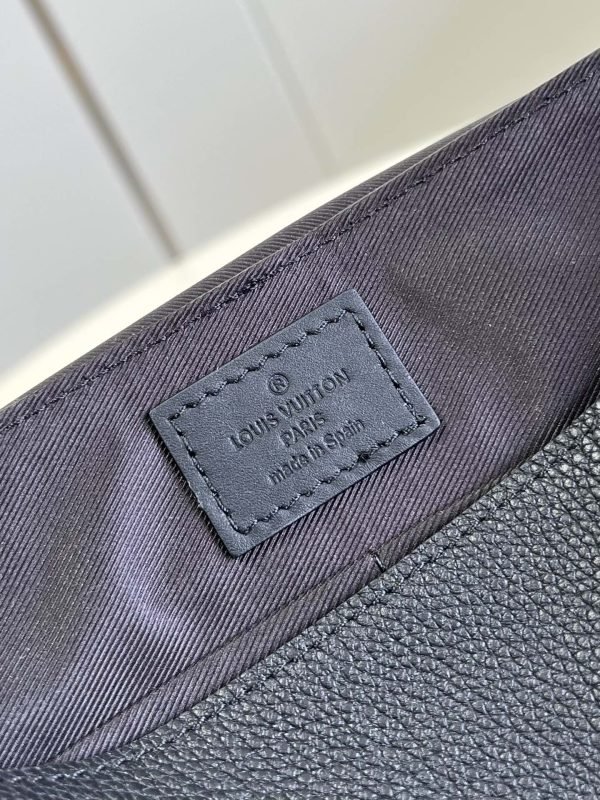 LV BAG (M57080) - Image 6