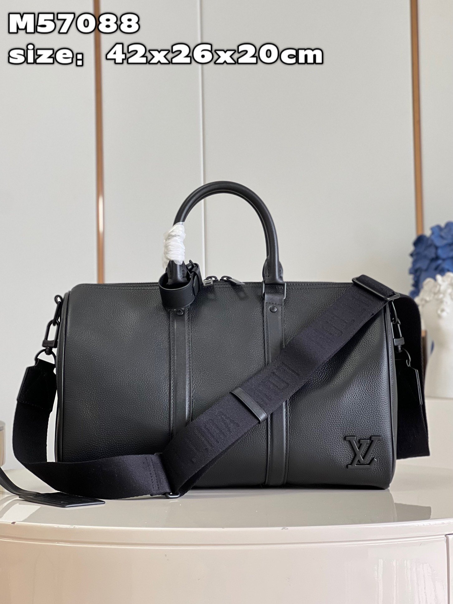LV BAG (M57088) - Image 2