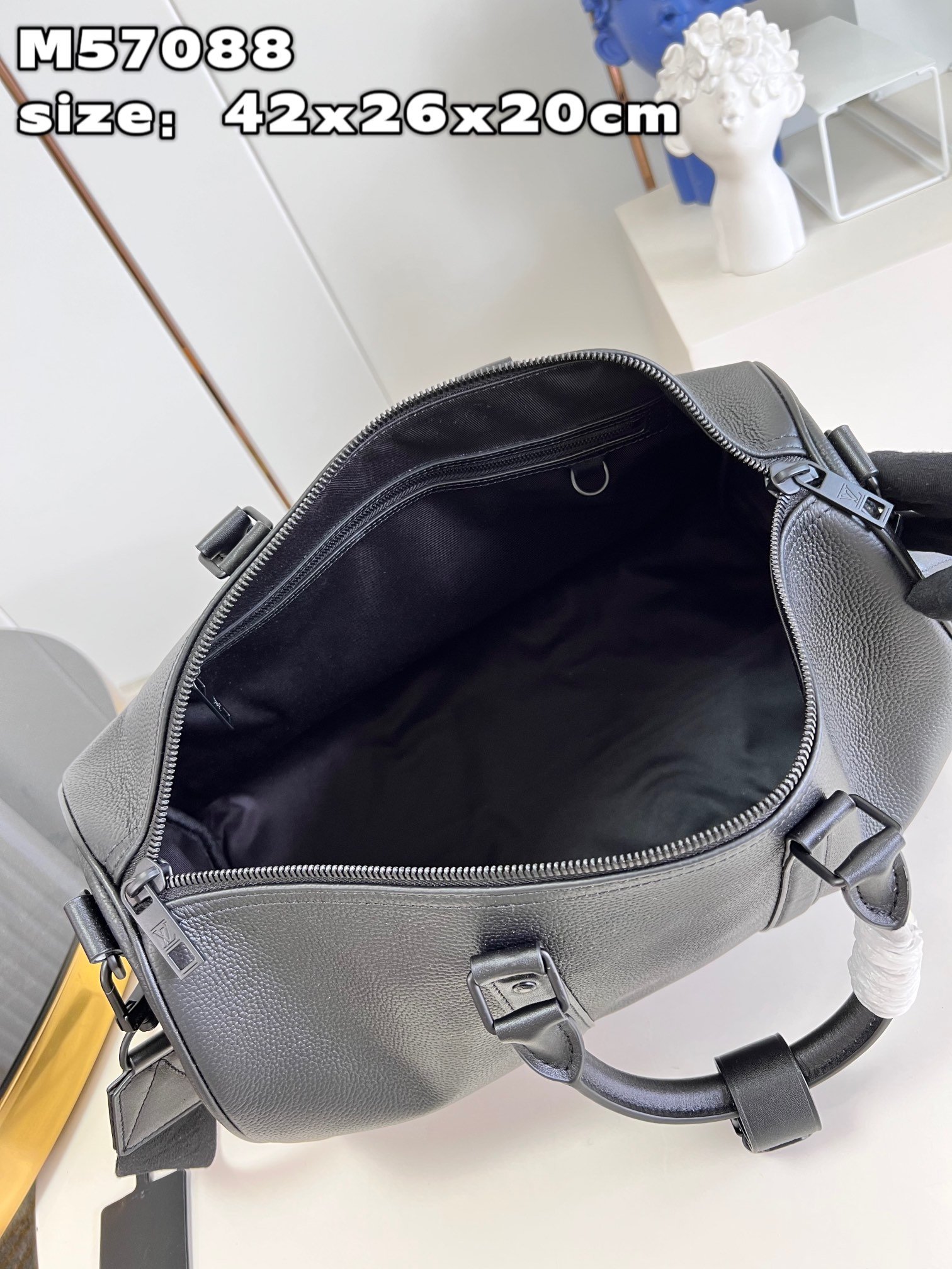 LV BAG (M57088) - Image 7