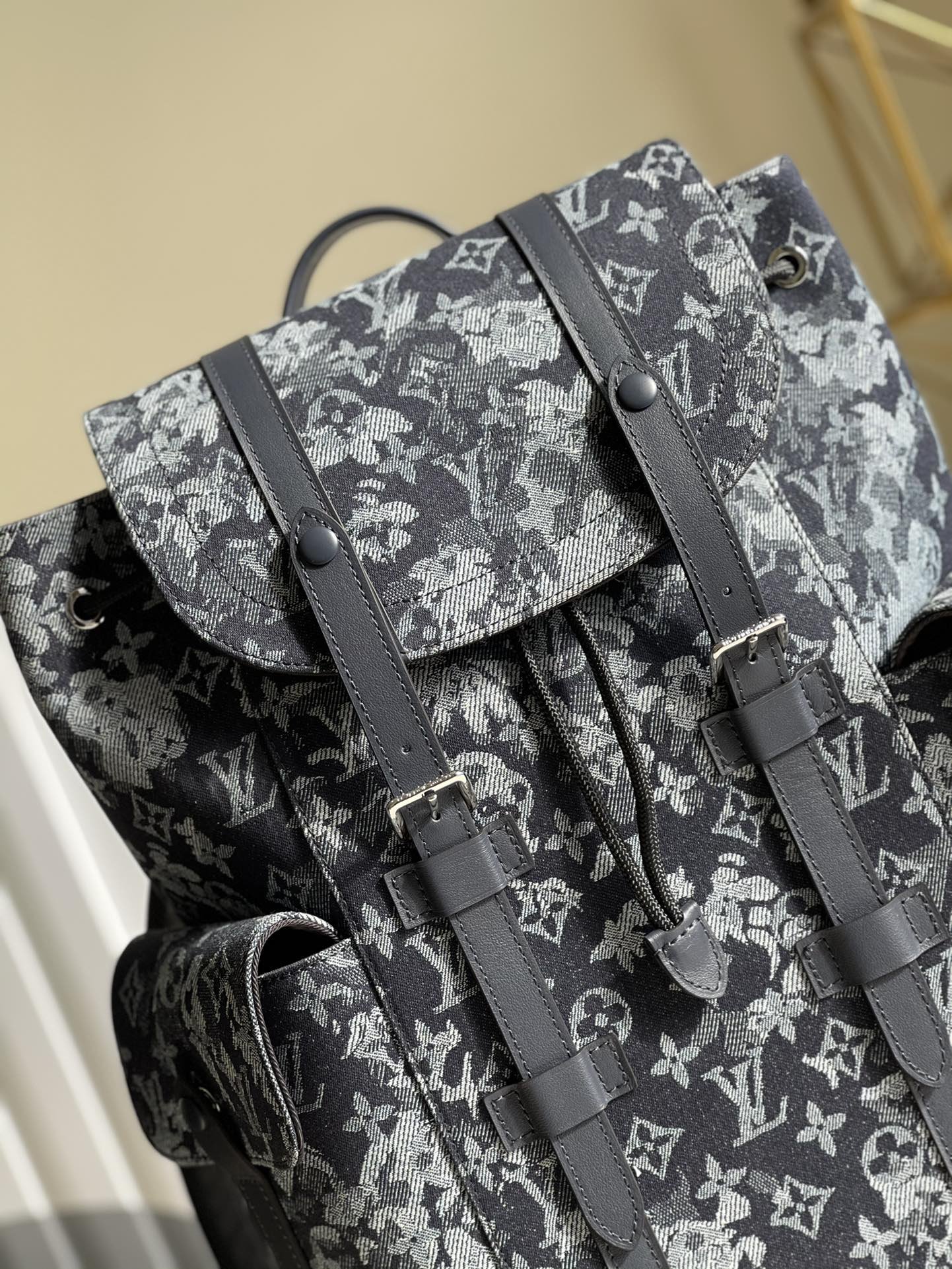 LV BAG (M57280) - Image 3