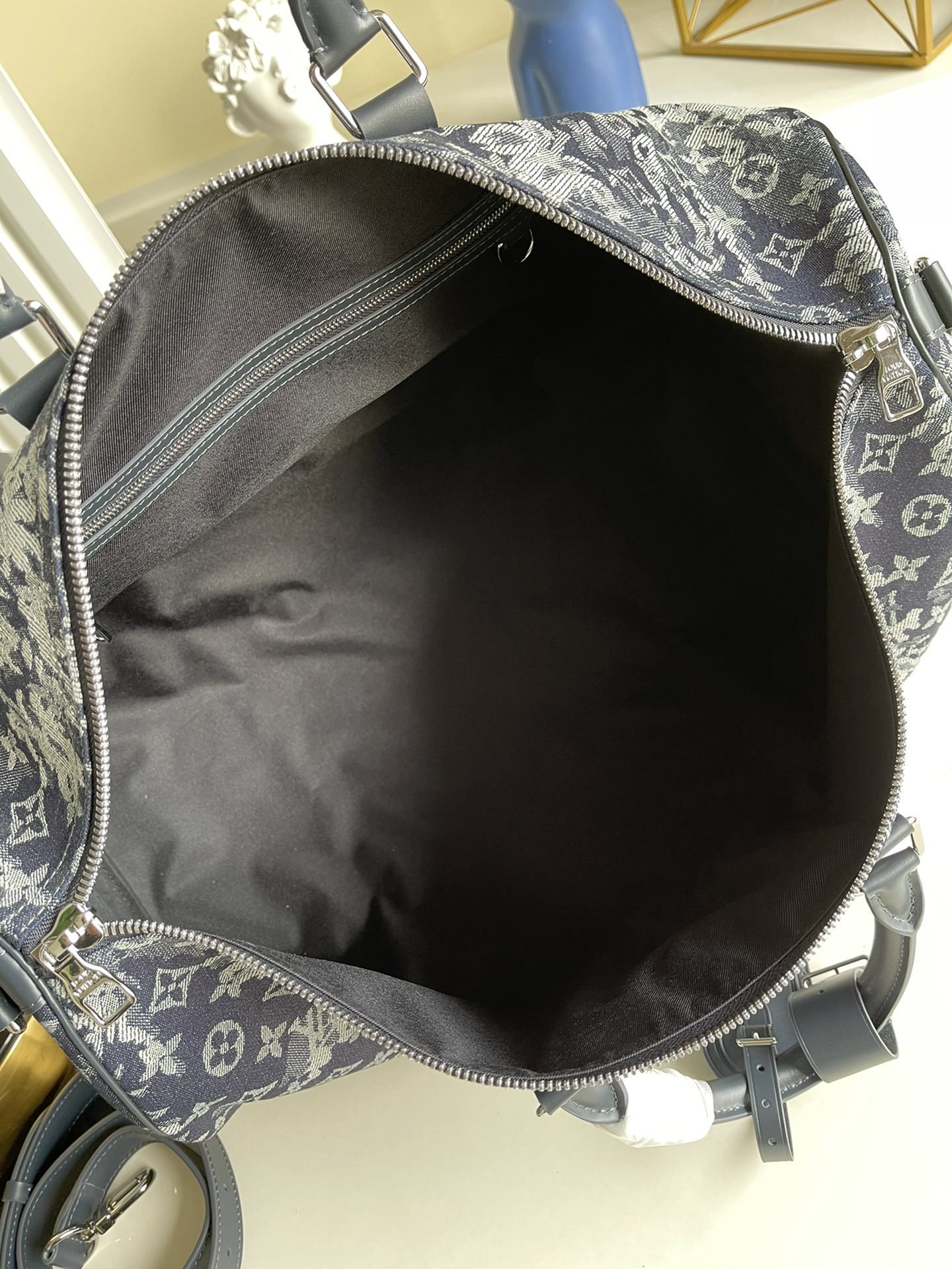 LV BAG (M57285) - Image 7