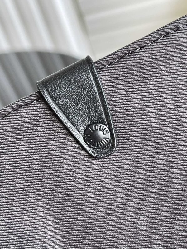 LV BAG (M57726) - Image 8