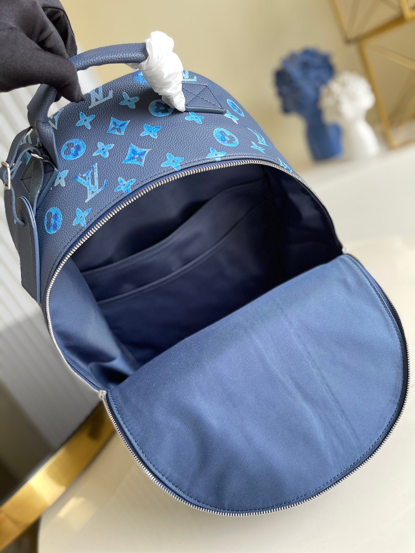 LV BAG (M57841) - Image 7