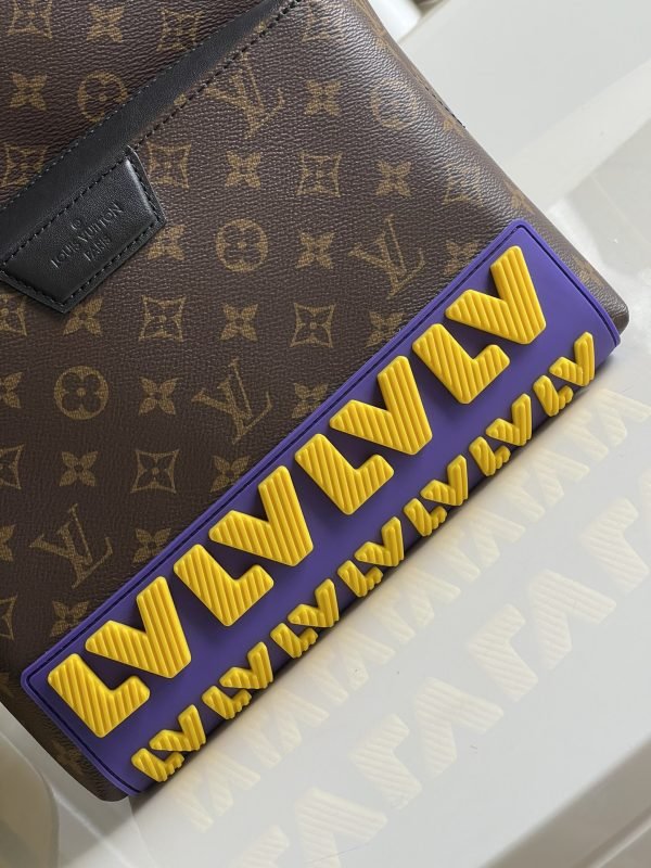 LV BAG (M57965) - Image 4