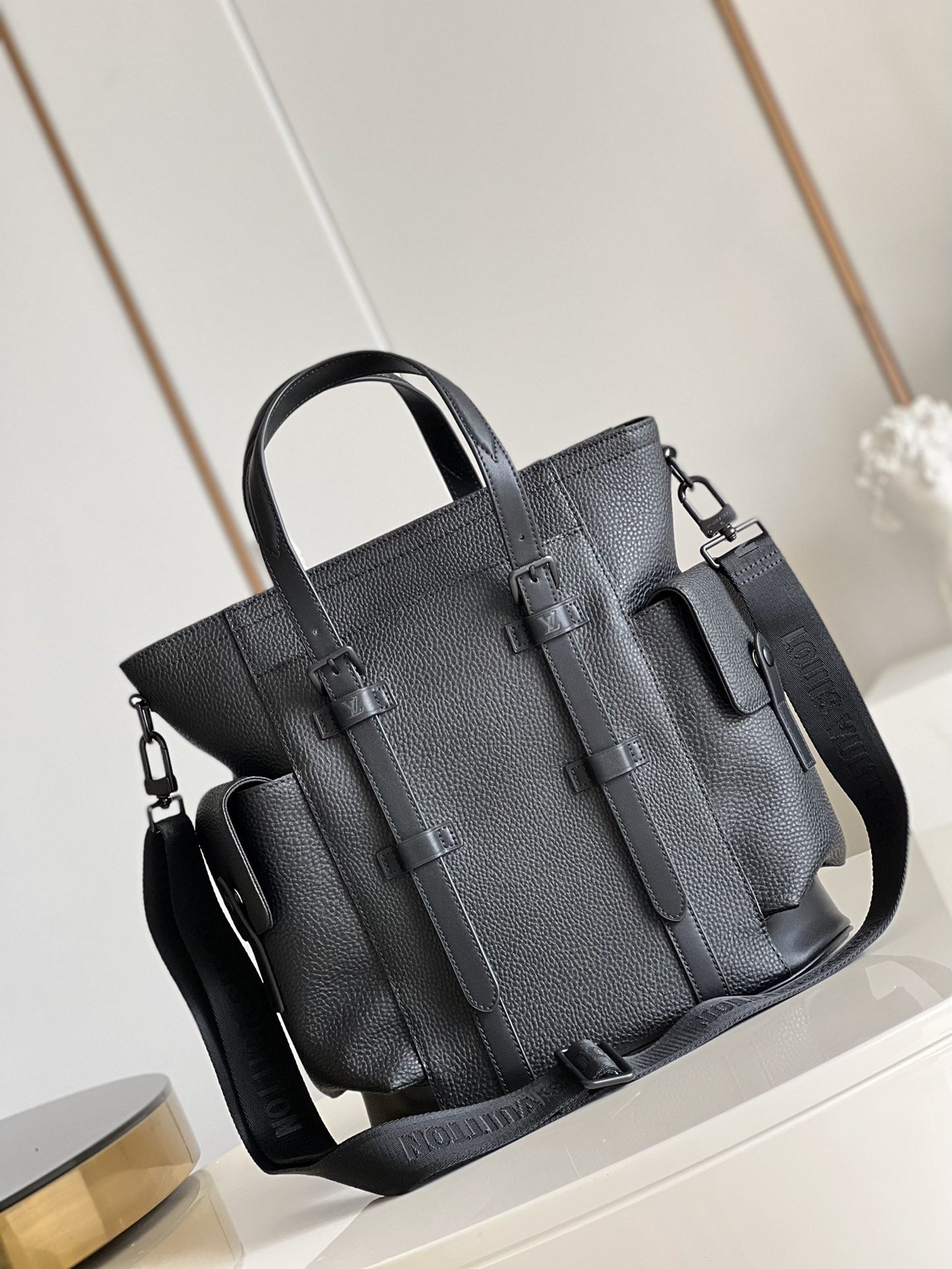 LV BAG (M58479) - Image 3