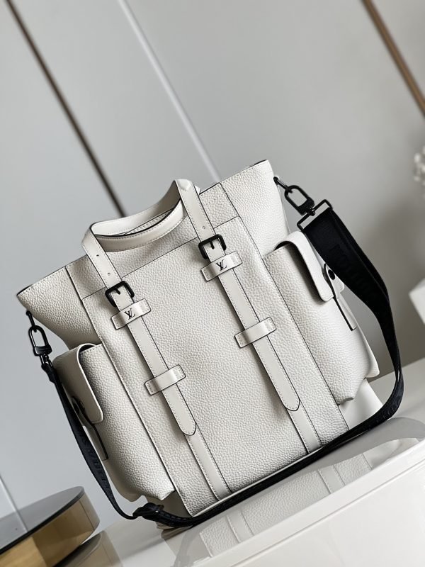 LV BAG (M58479) - Image 4