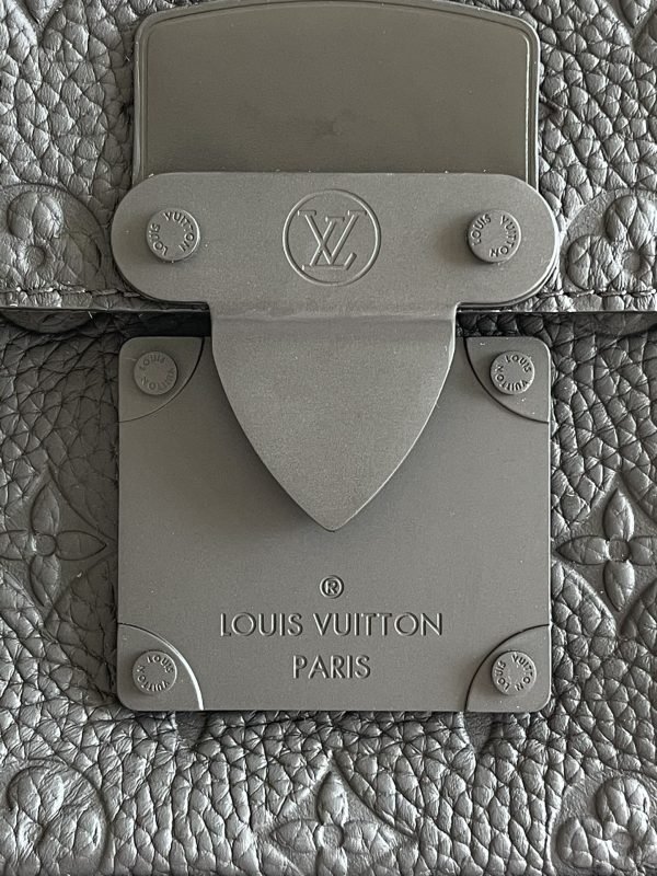 LV BAG (M58489) - Image 4