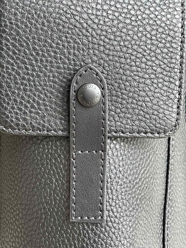 LV BAG (M58493) - Image 4