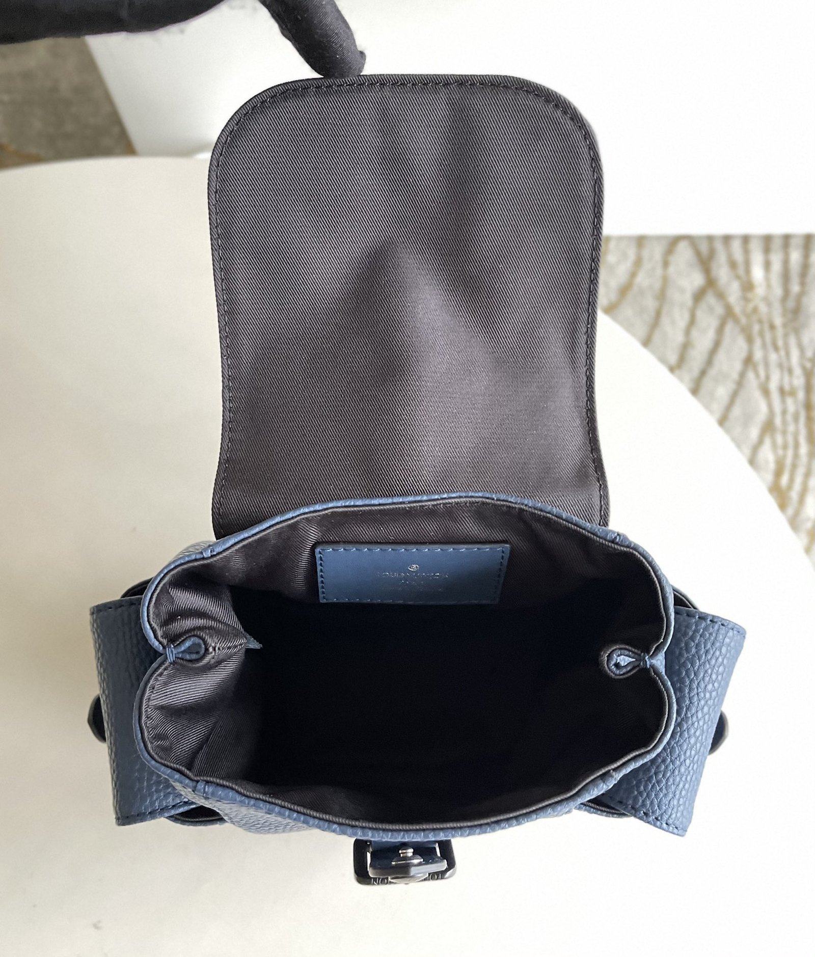 LV BAG (M58495) - Image 5