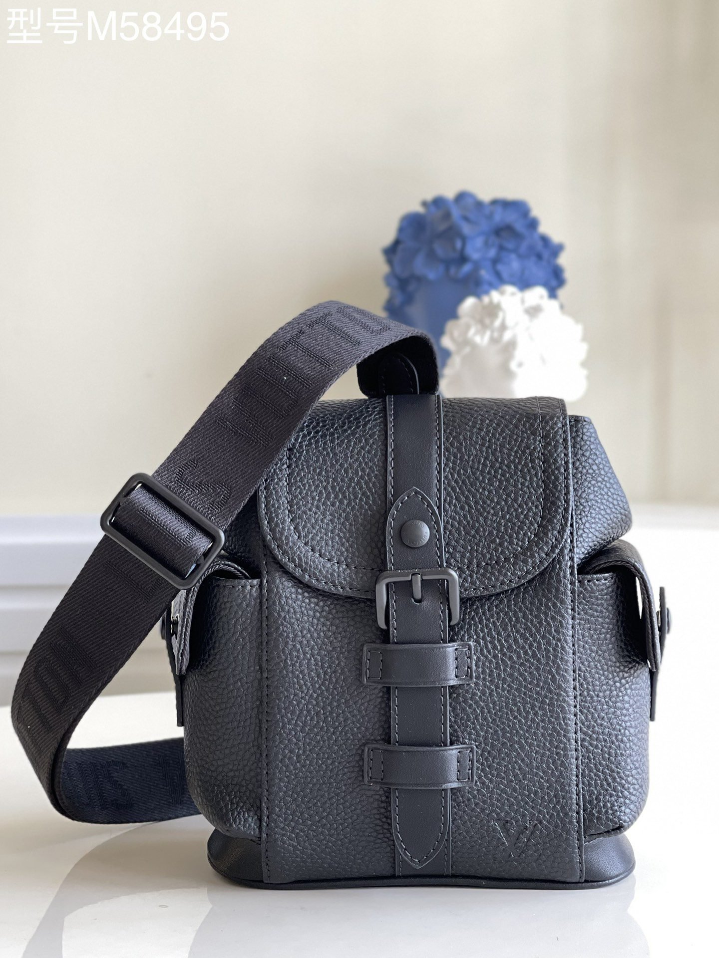 LV BAG (M58495) - Image 2