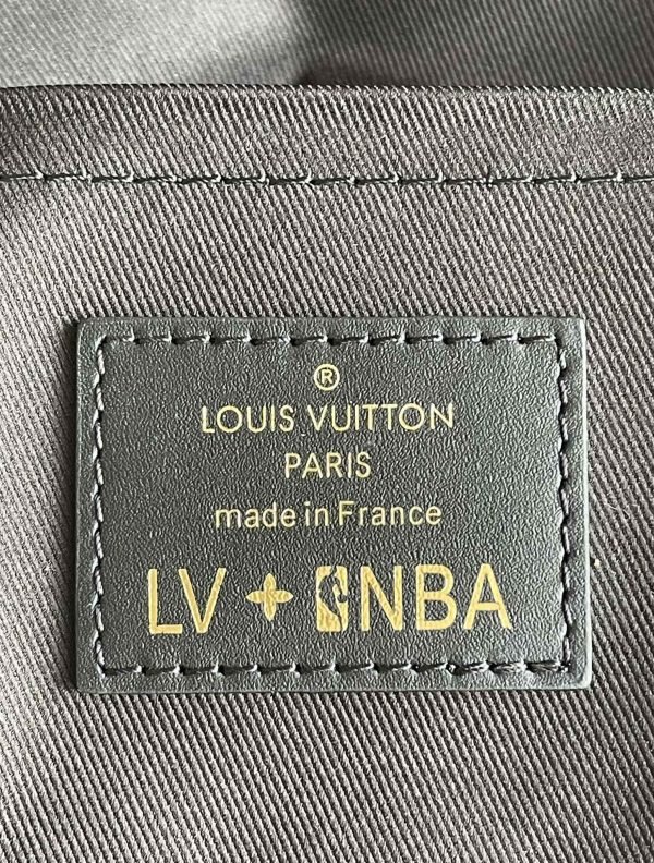 LV BAG (M58498) - Image 6