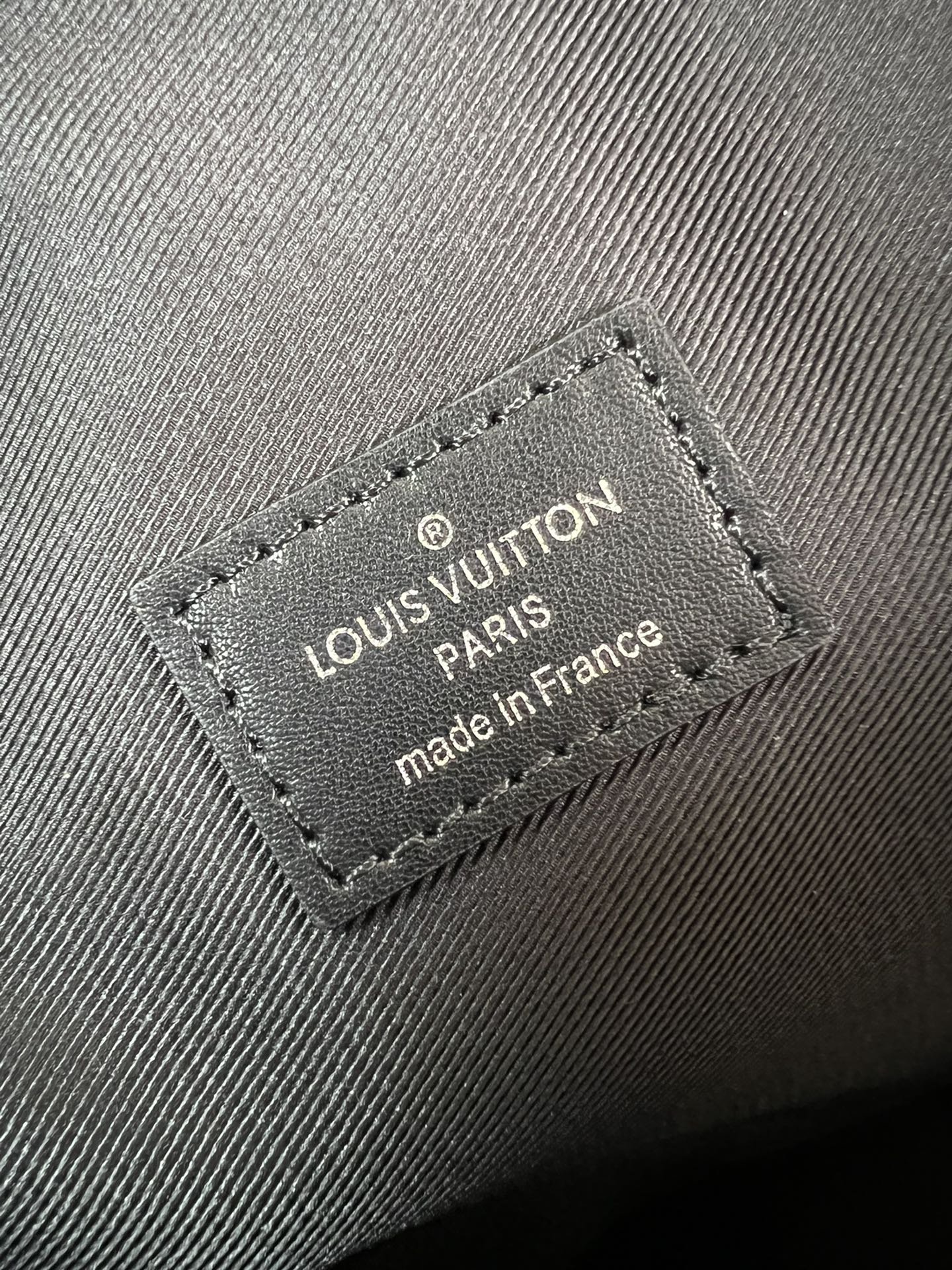 LV BAG (M58664) - Image 5