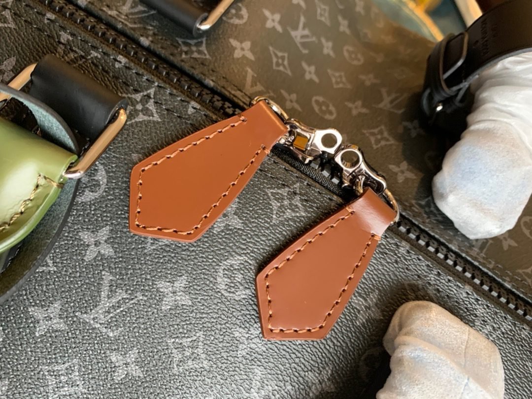 LV BAG (M58669) - Image 7