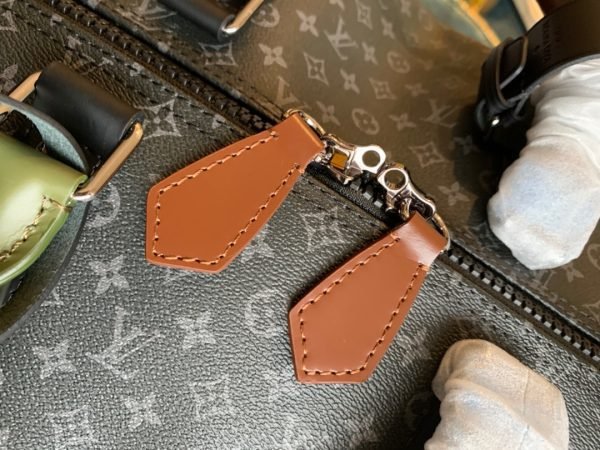 LV BAG (M58669) - Image 8