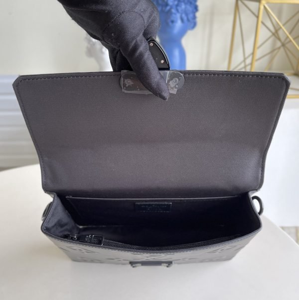 LV BAG (M58711) - Image 8