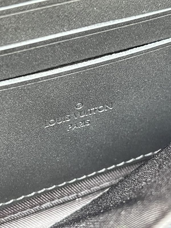 LV BAG (M59161) - Image 6