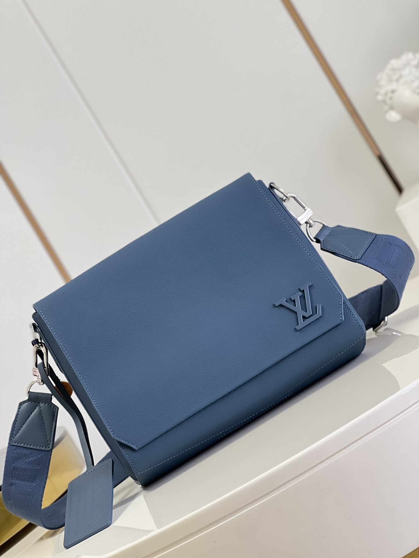 LV BAG (M59327) - Image 3