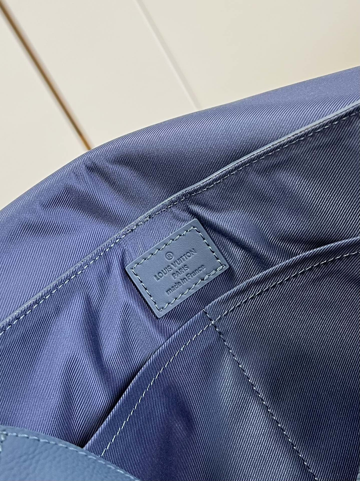 LV BAG (M59327) - Image 5