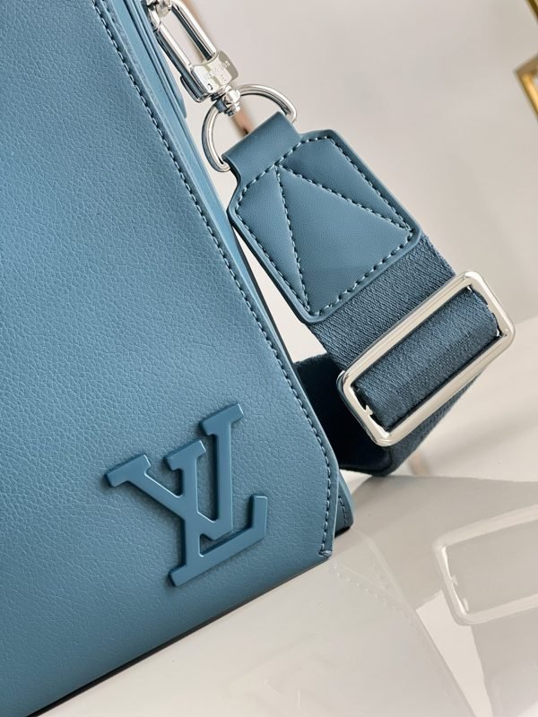 LV BAG (M59327) - Image 4