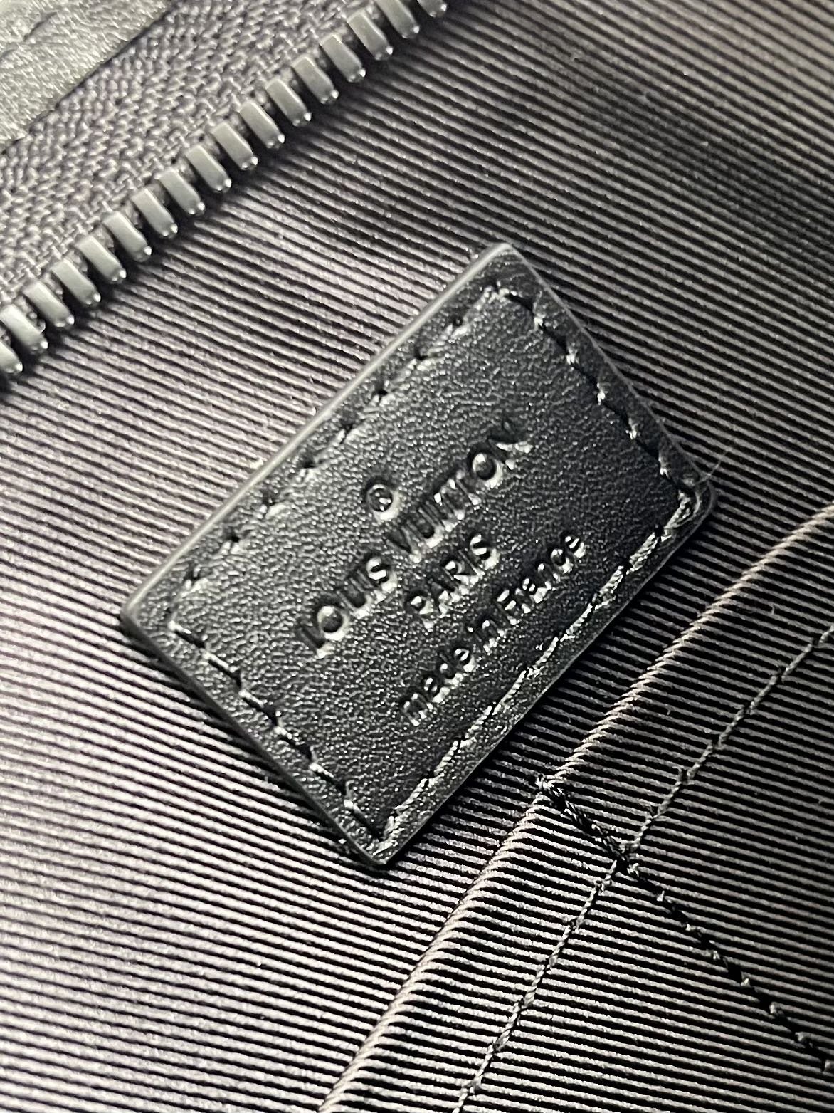 LV BAG (M59329) - Image 5
