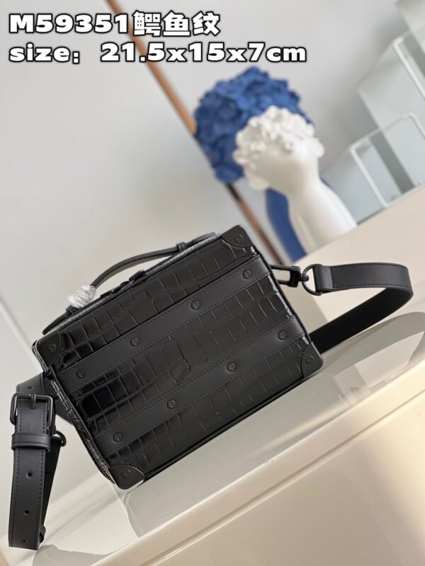 LV BAG (M59351) - Image 4