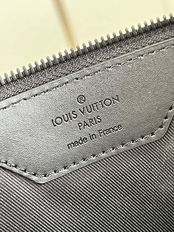 LV BAG (M59960) - Image 6