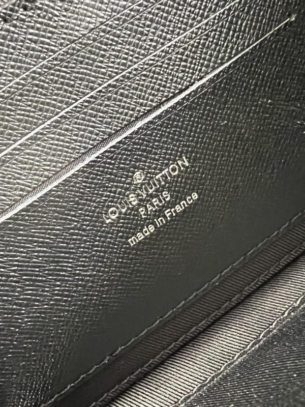 LV BAG (M60418) - Image 6