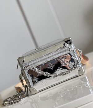 LV BAG (M68906)