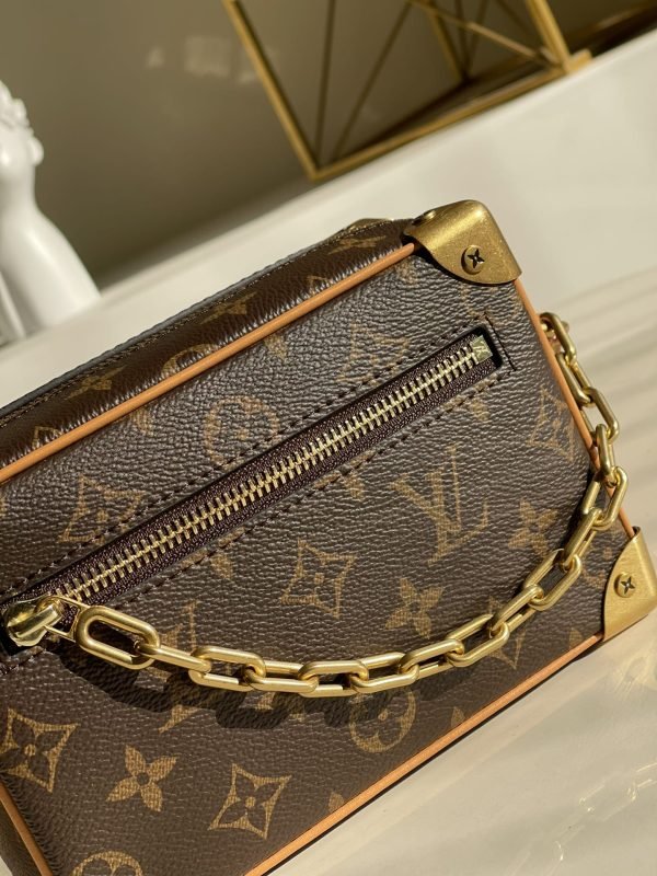 LV BAG (M68906) - Image 4