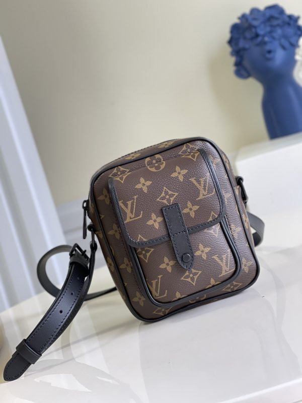 LV BAG (M69404)