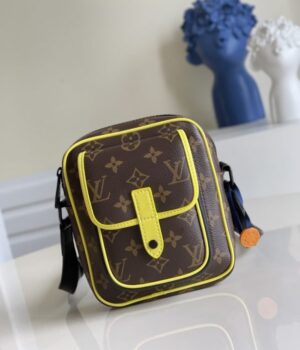 LV BAG (M69404)