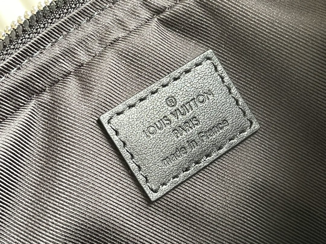 LV BAG (M69443) - Image 5