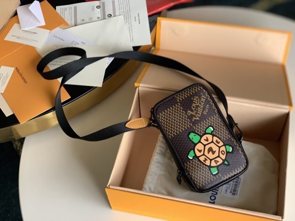 LV BAG (M69534)